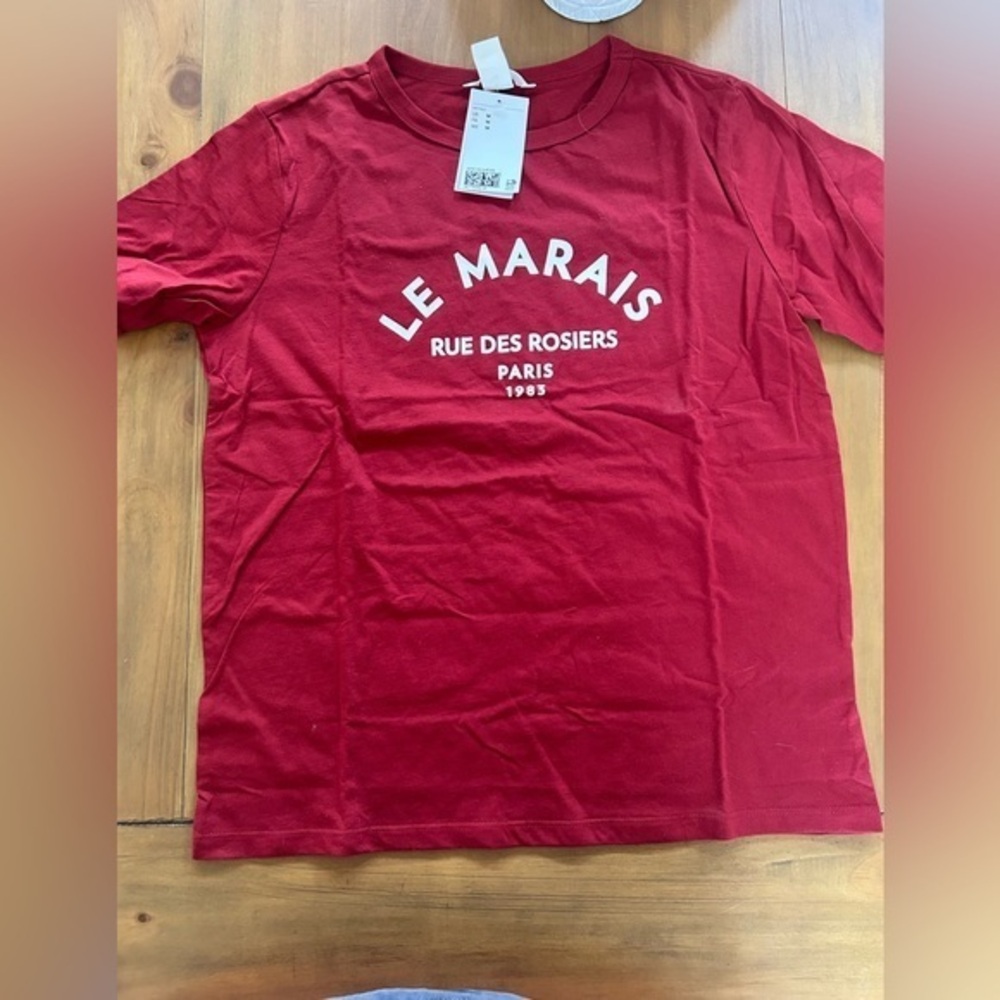 NWT H&M graphic tshirt